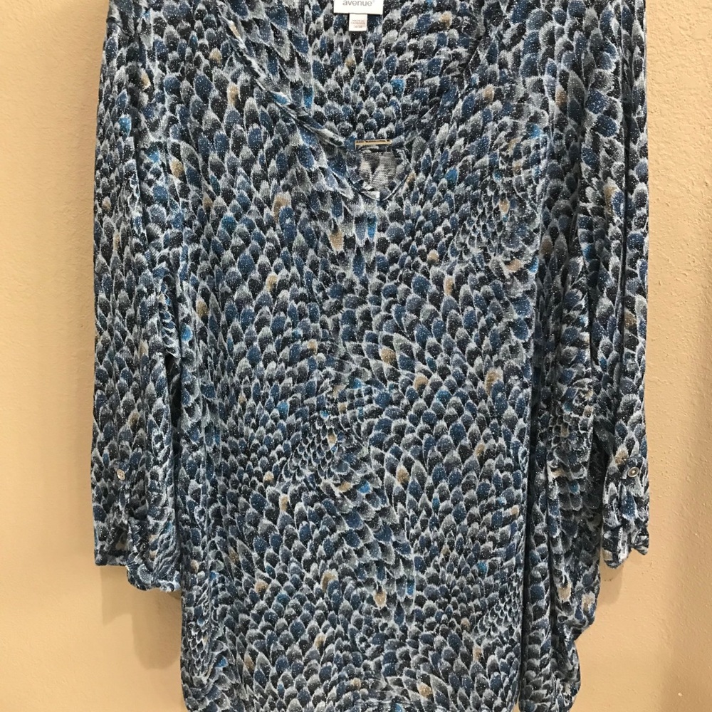 3/$35 Avenue Lightweight sweater